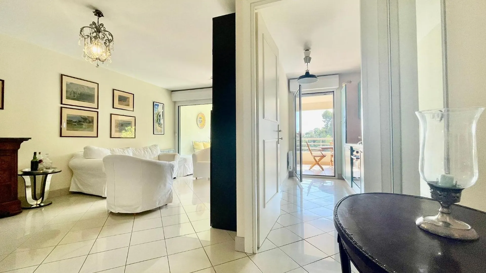 2 Rooms In Luxury Residence Bordering Monaco Beausoleil