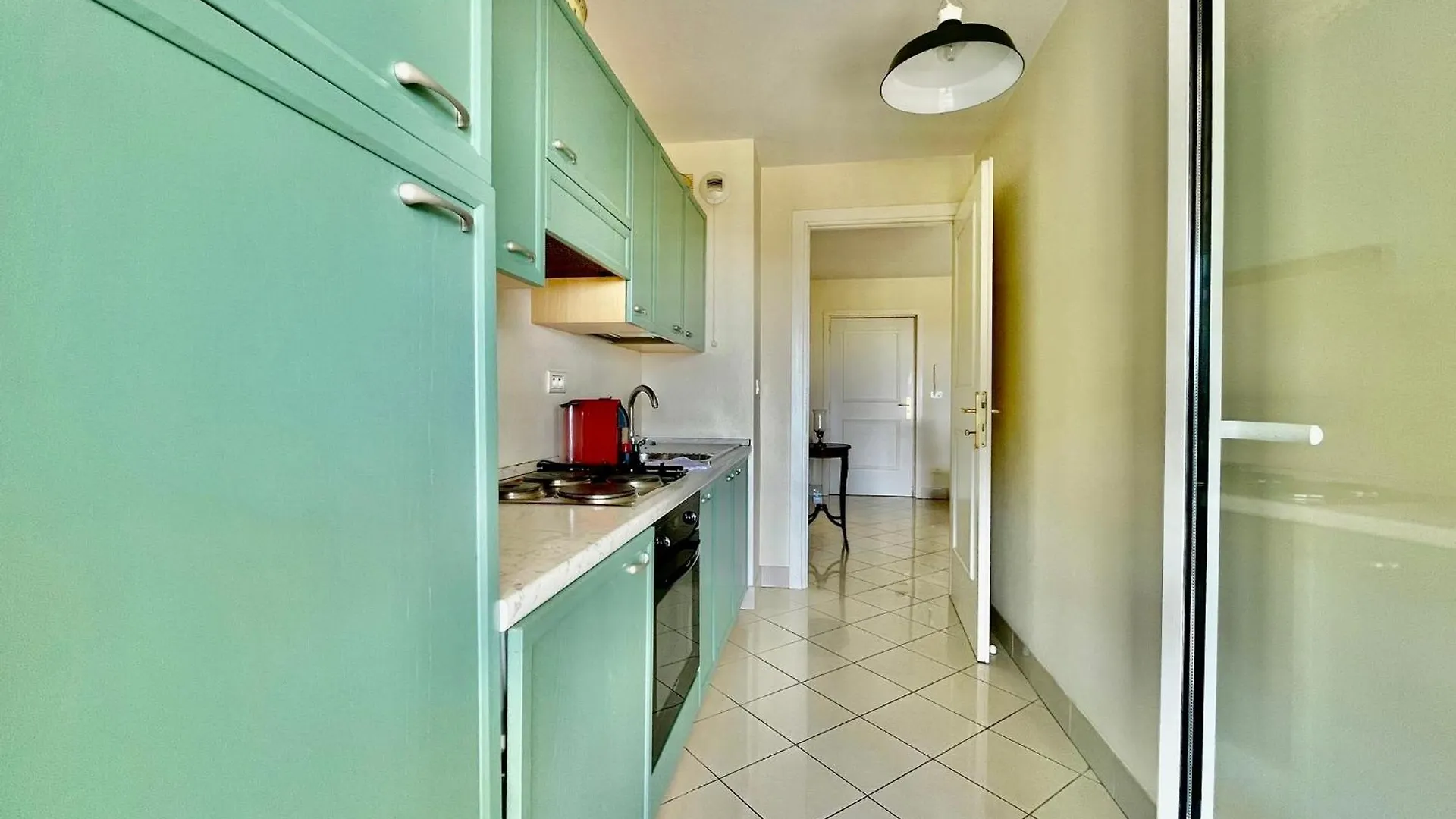 2 Rooms In Luxury Residence Bordering Monaco Beausoleil 0*,  France